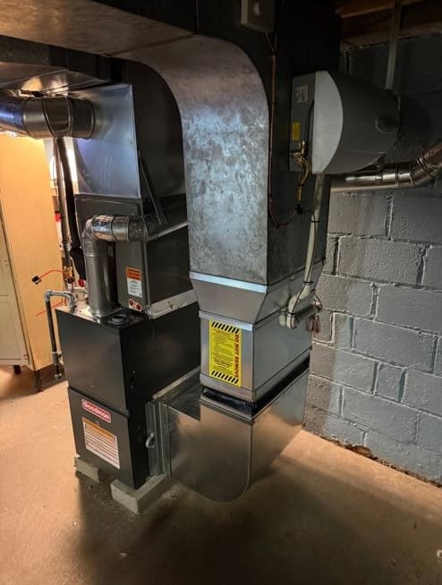 New Goodman 80% furnace installation