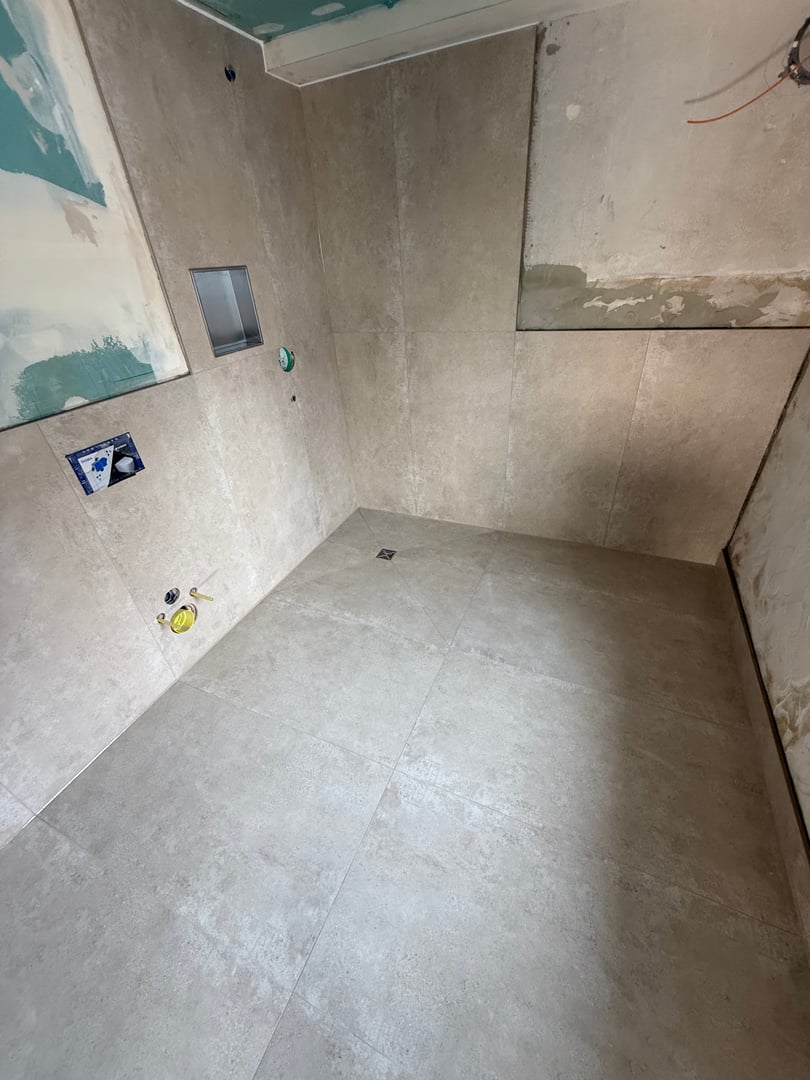 Badezimmer Fliesenprojekt Rheinau