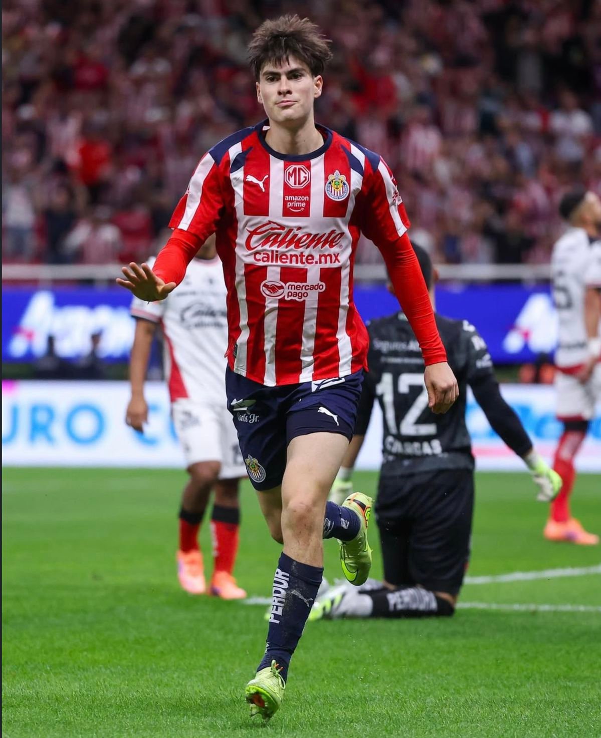 Chivas 25/26 Local Back