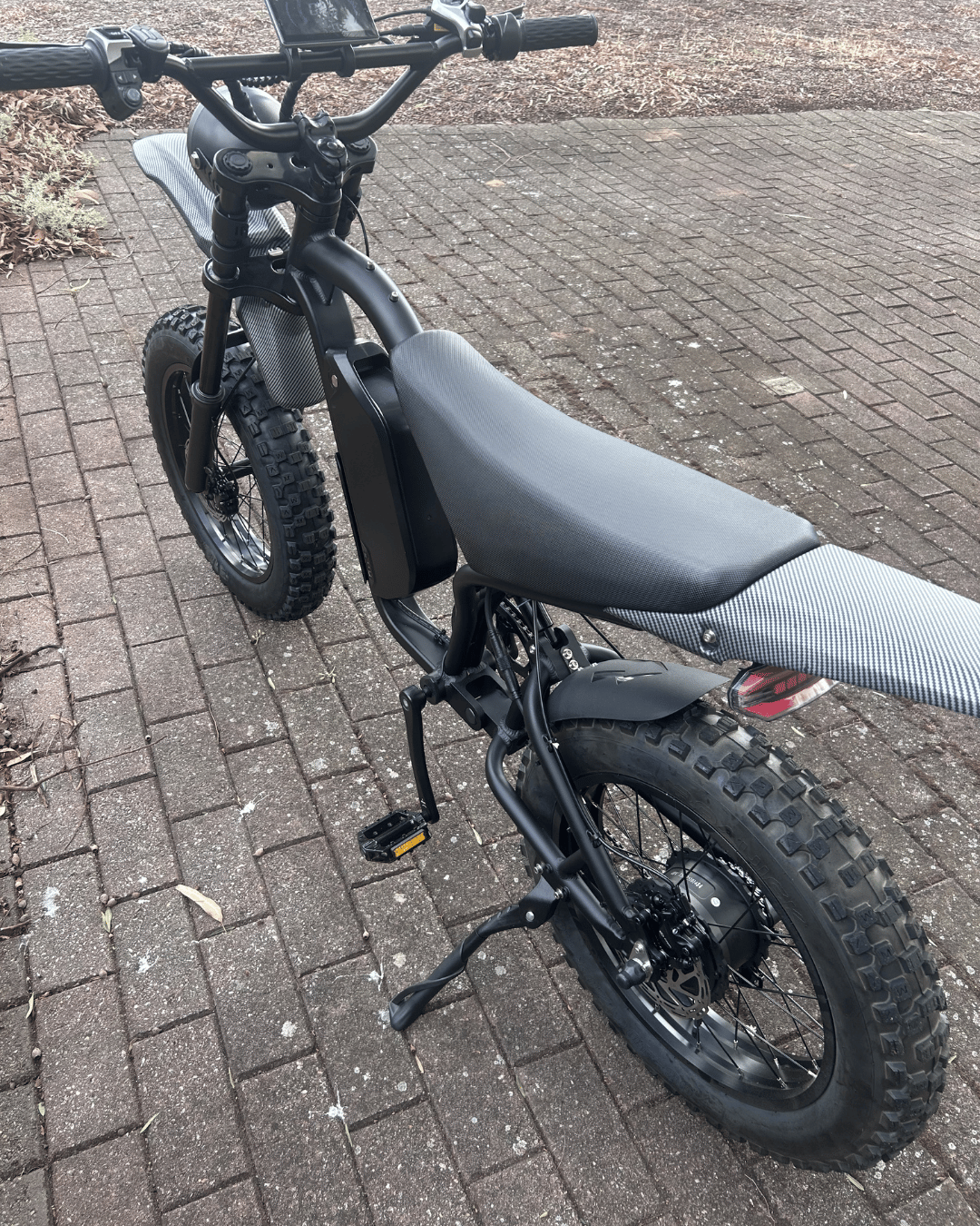 Vanta Dasher E-bike rear view