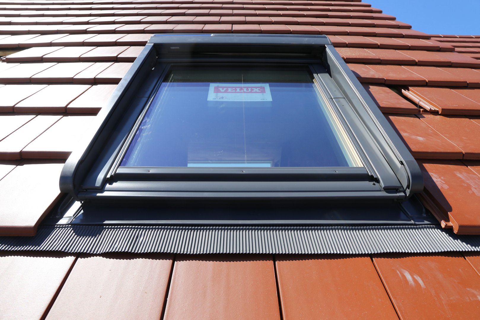 VELUX dakraam installatie in monumentaal pand Amersfoort Muurhuizen