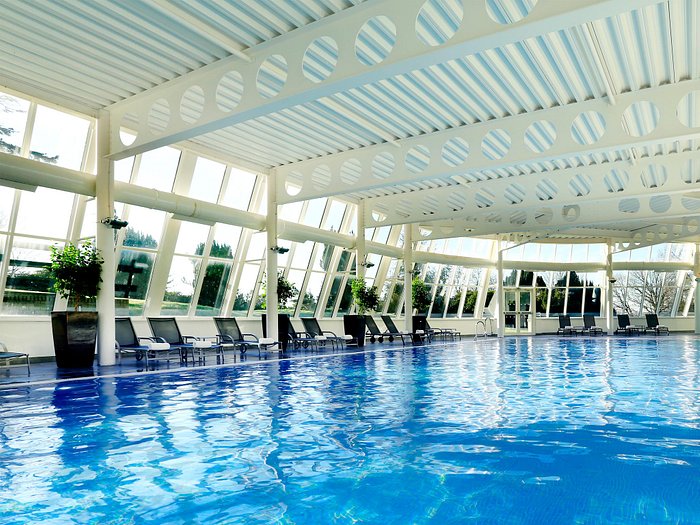 MacDonald Portal Hotel swimming pool and leisure facilities
