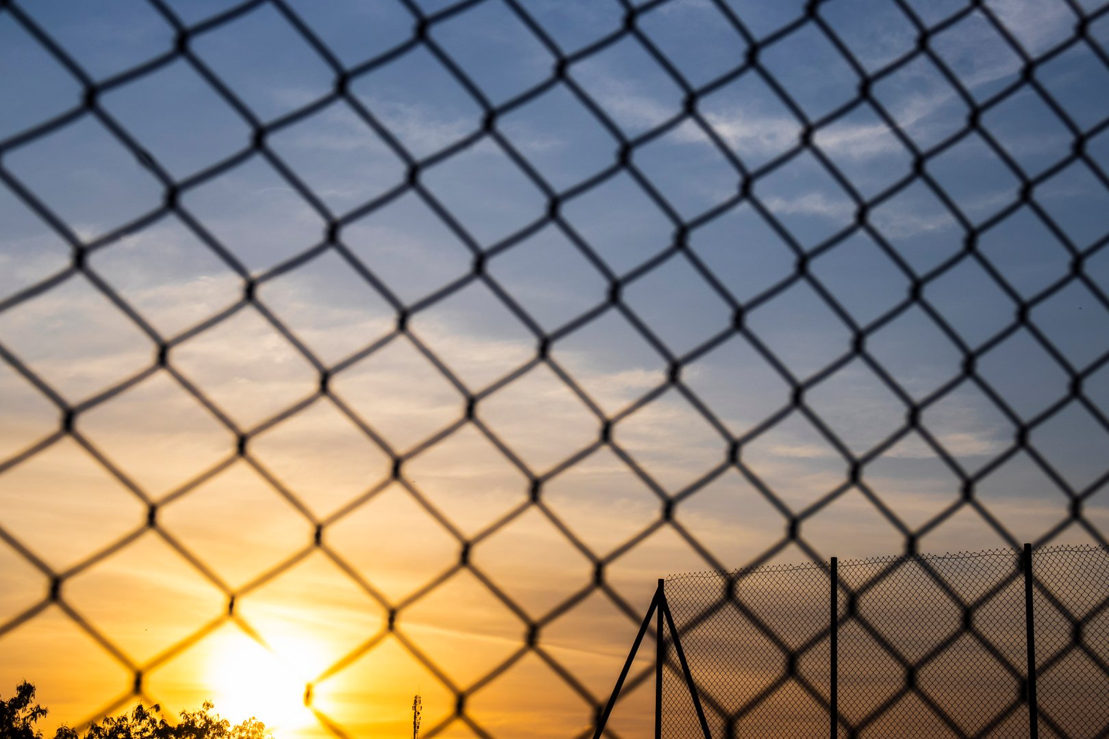Chain link sunset