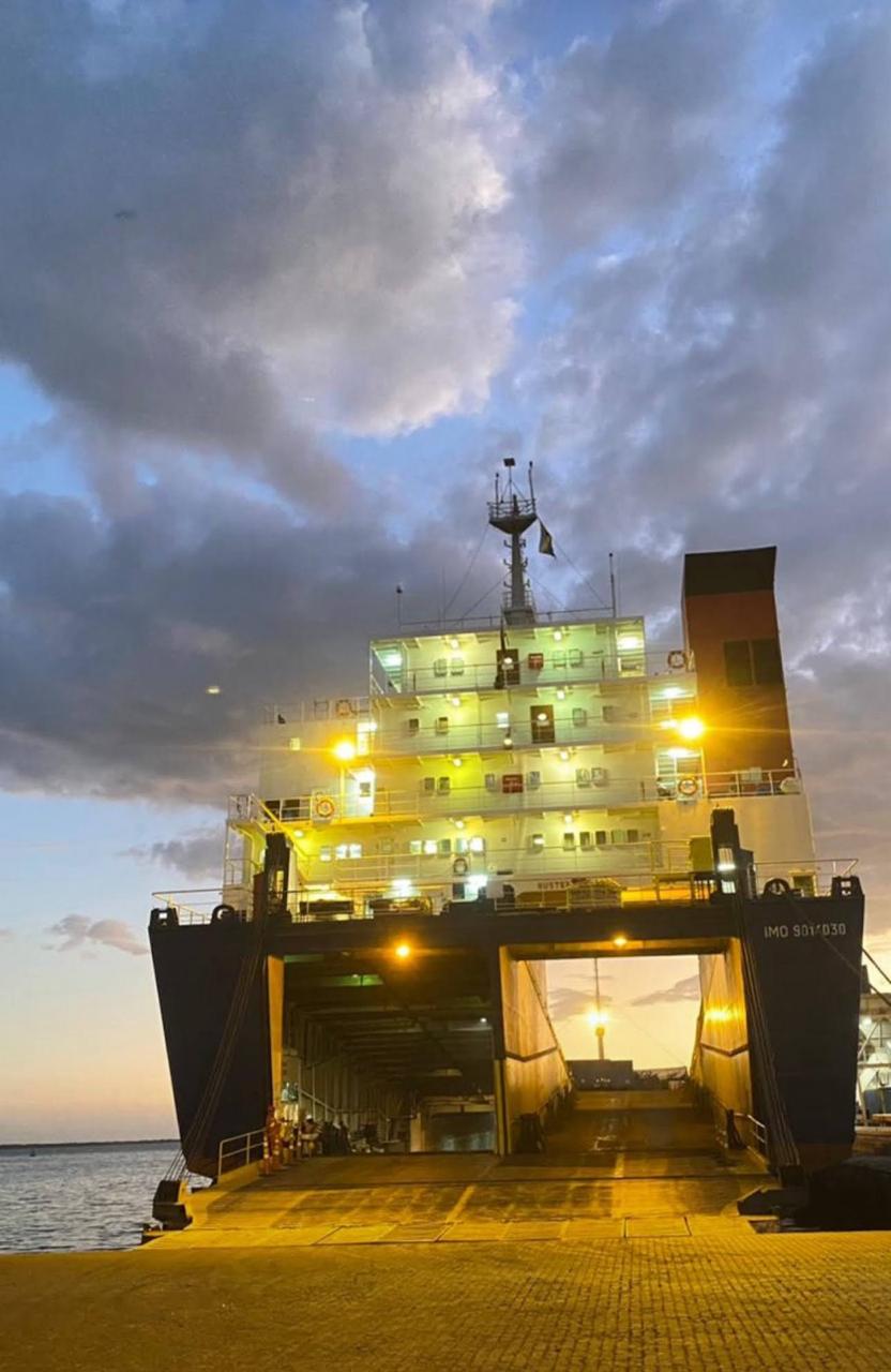 BEZ Shipping Operations - Professional Packaging Services