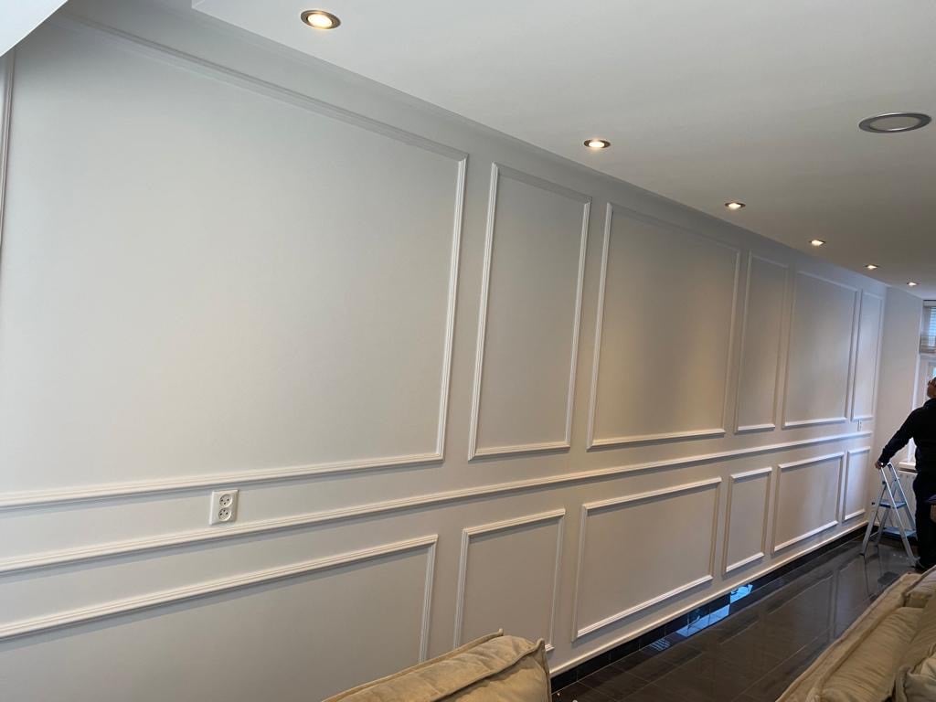 Sierlijsten plaatsing