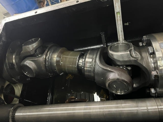 Gereviseerde tandwielkast met cardanas