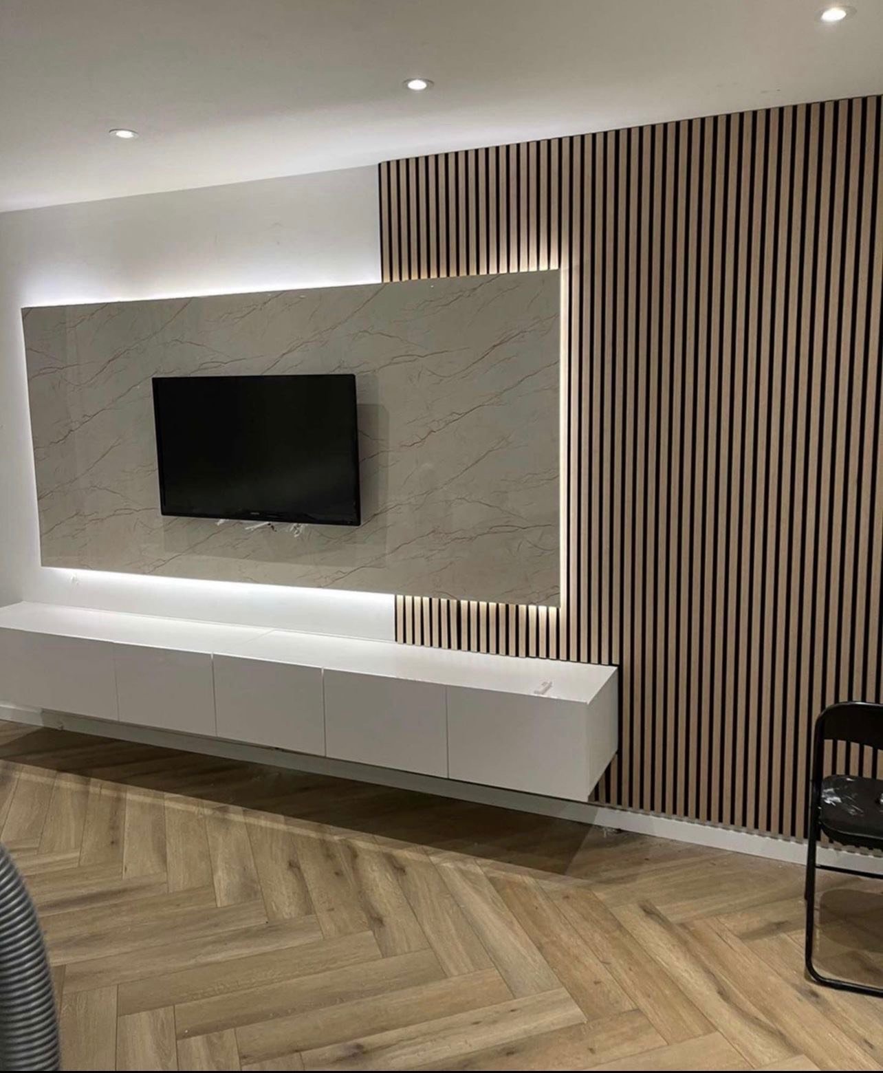 Badkamer afwerking met tegels