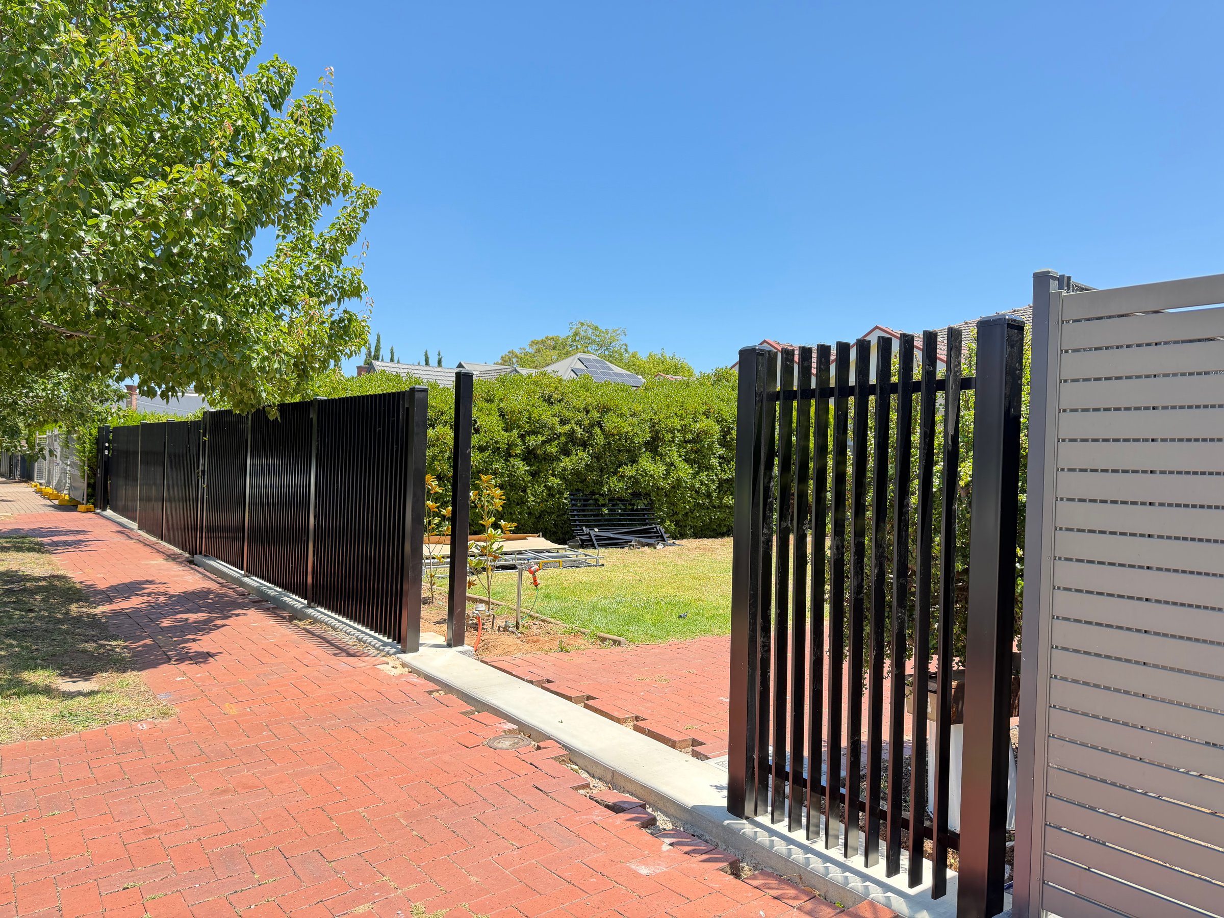 Adelaide Elite Fencing tubular fence project