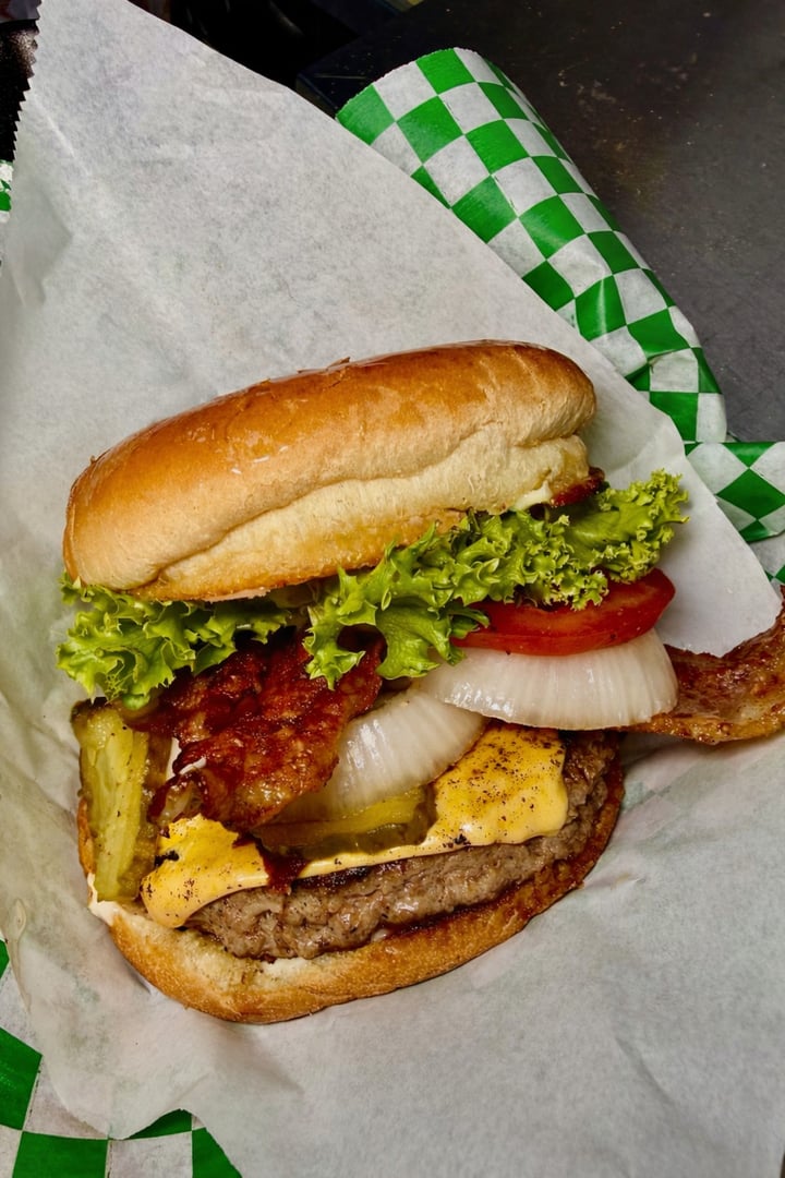 Classic burger