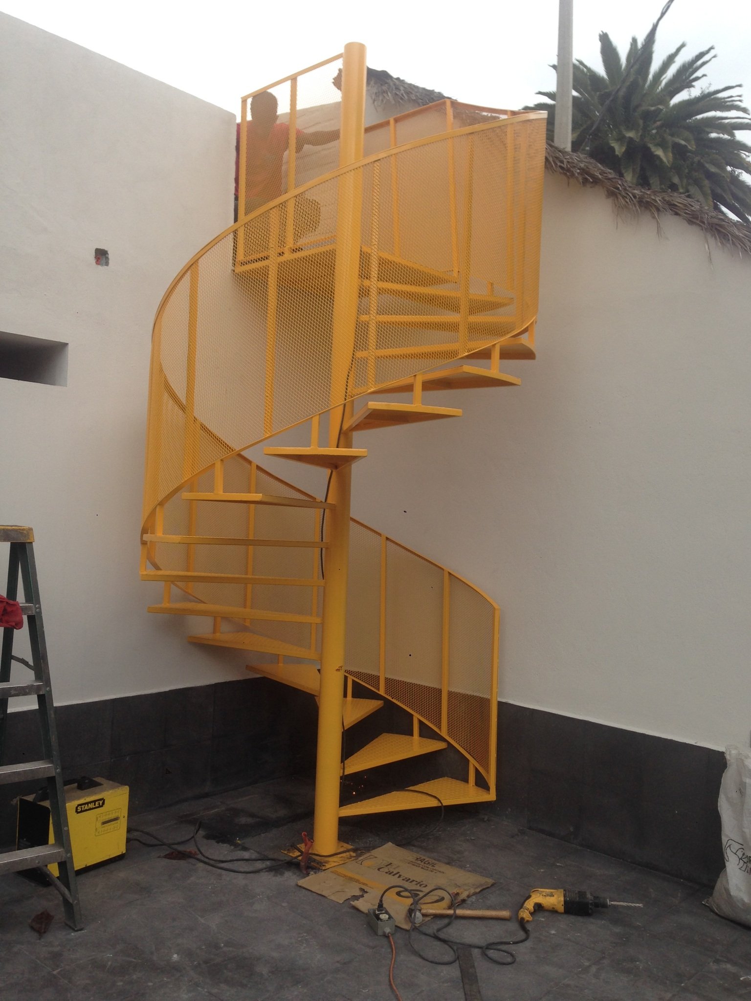 Escaleras LAGarte - Escalera Moderna de Hierro Forjado