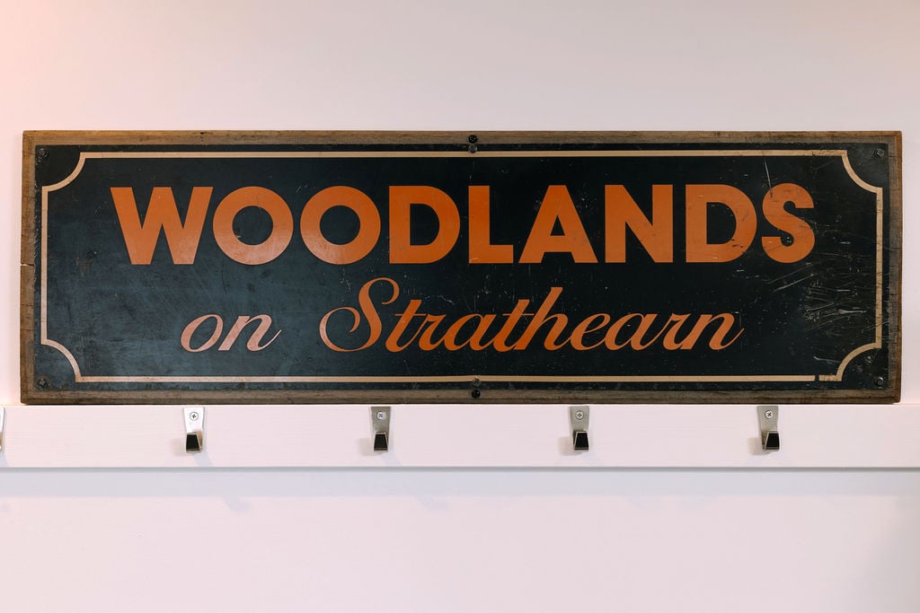 Woodlands Cottage welcome sign