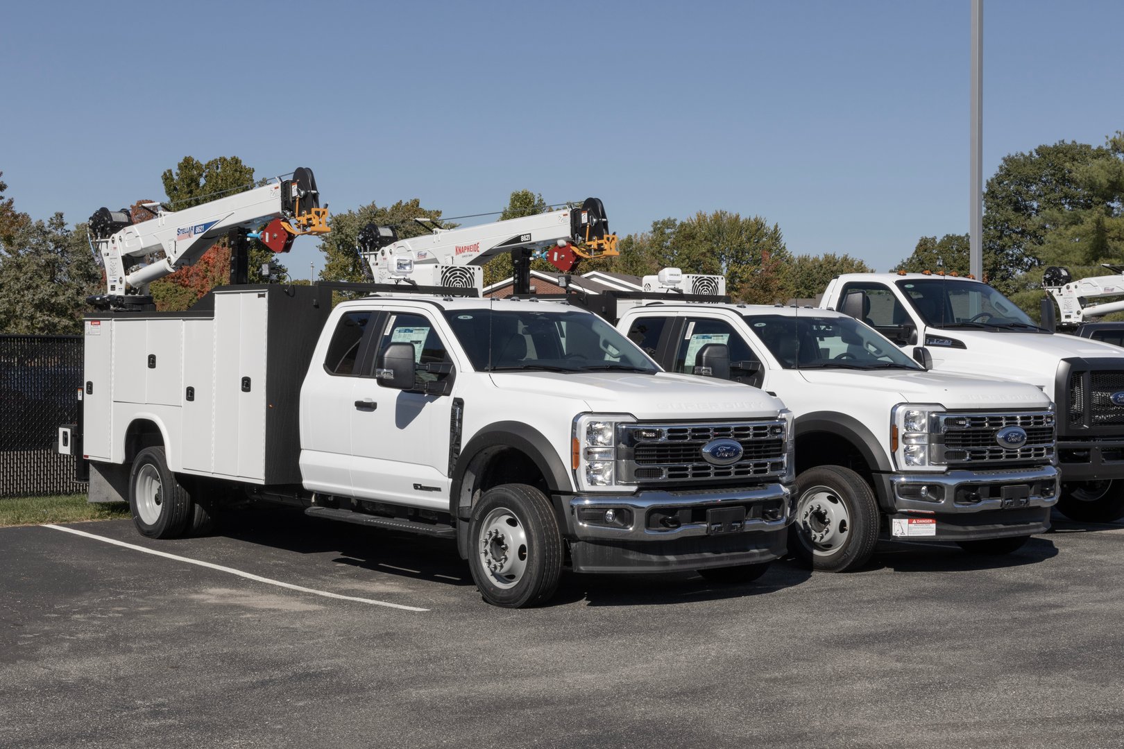 Kokomo - October 20, 2024: Ford F-550 Chassis Crew Cab 4X2 with Stellar 8621 Hydraulic Service crane and Knapheide Aluminum electrical Service Body.