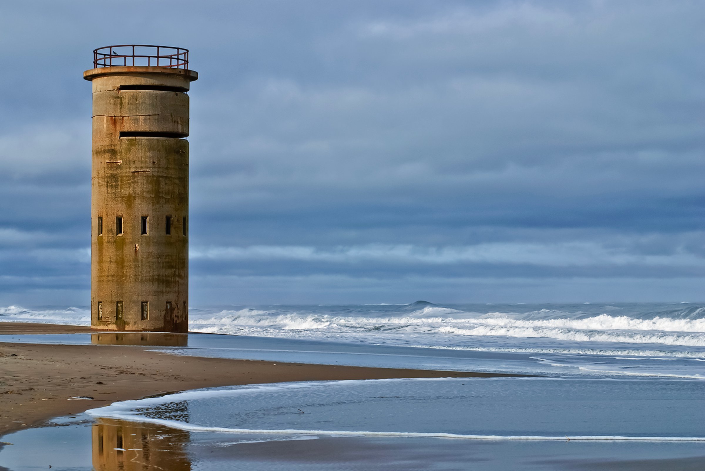 WW II Tower on the East Coast