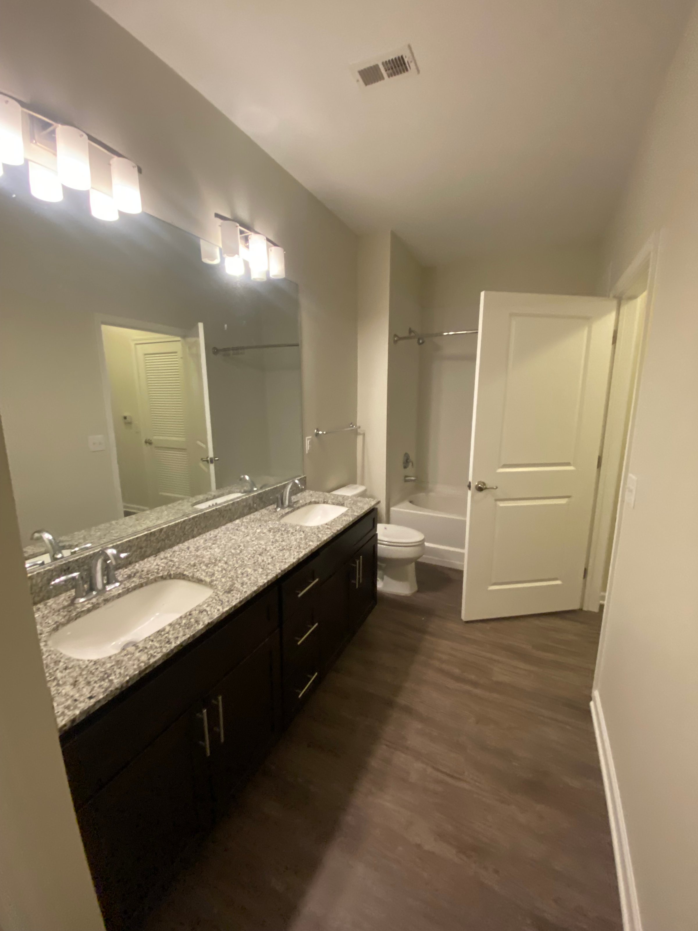 Pintura de apartamento terminada - Calidad profesional garantizada