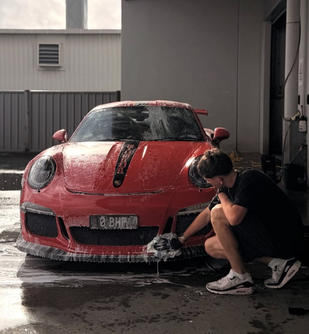 Car detailing service