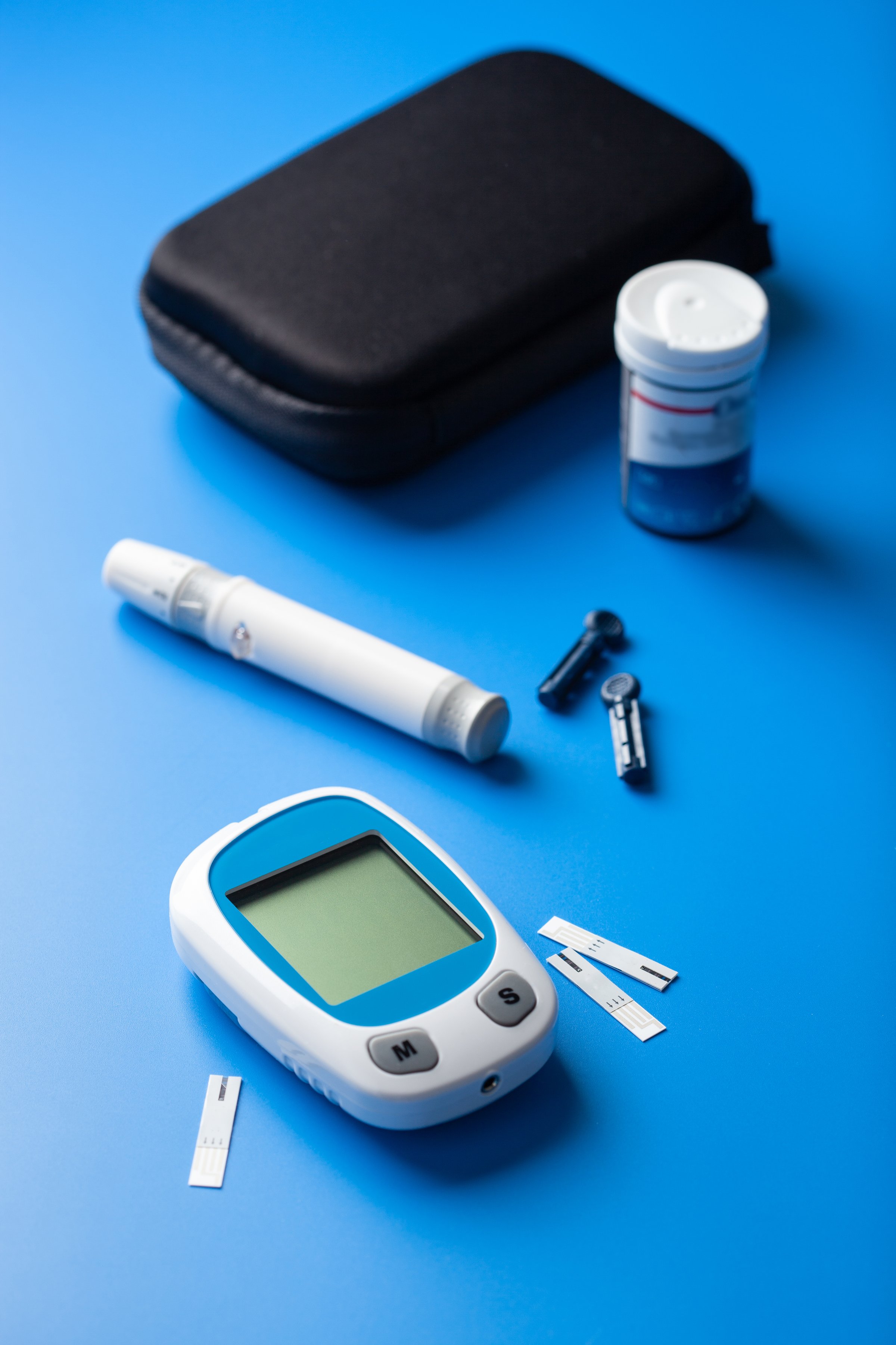 Glucometer ketometer lancet and strips for self-monitoring of blood glucose or ketones level diabetes or keto diet