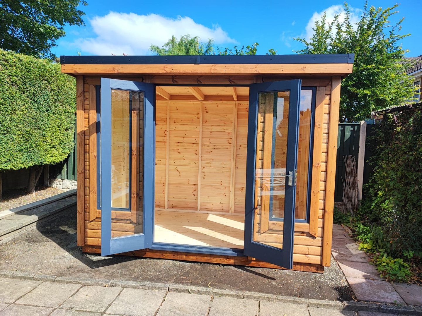 Summerhouse with French doors