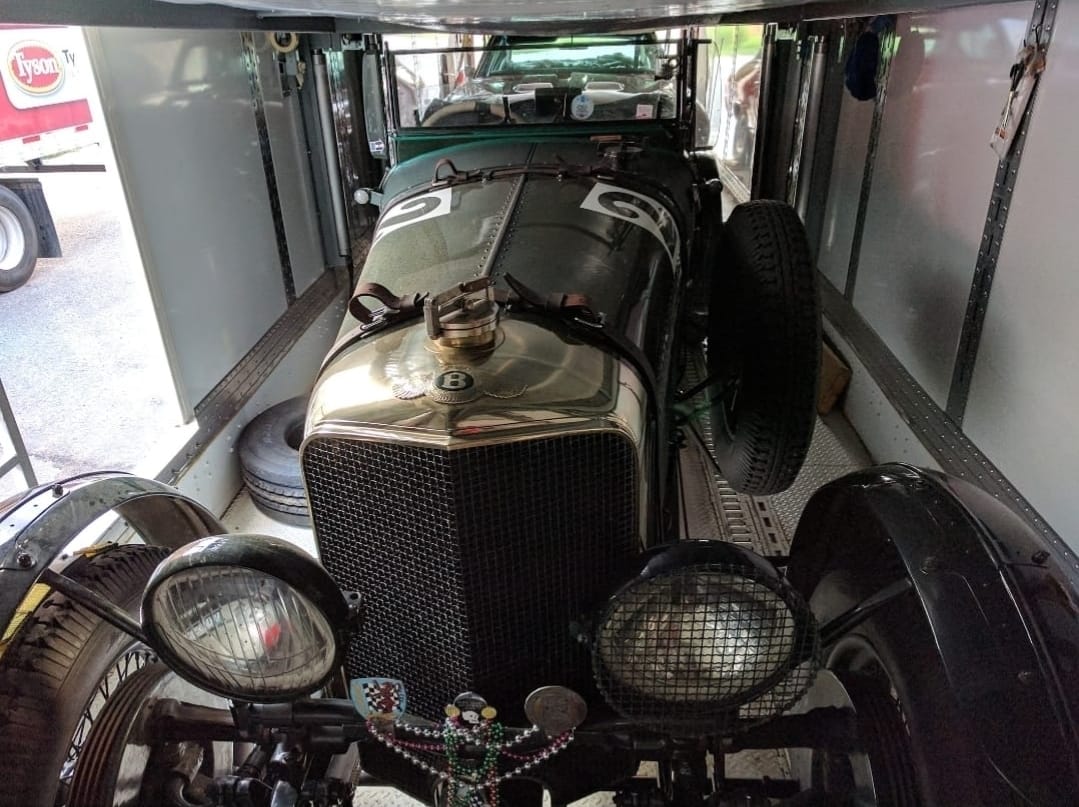 Classic vehicle transport service