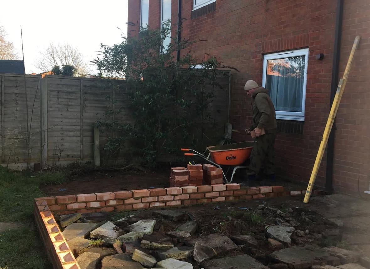 Landscaping business website mockup