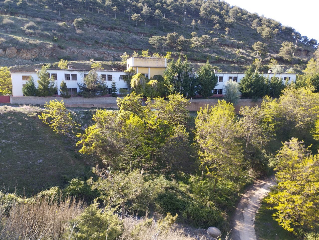 Boutique apartment-hotel building in Pogradec near Lake Ohrid