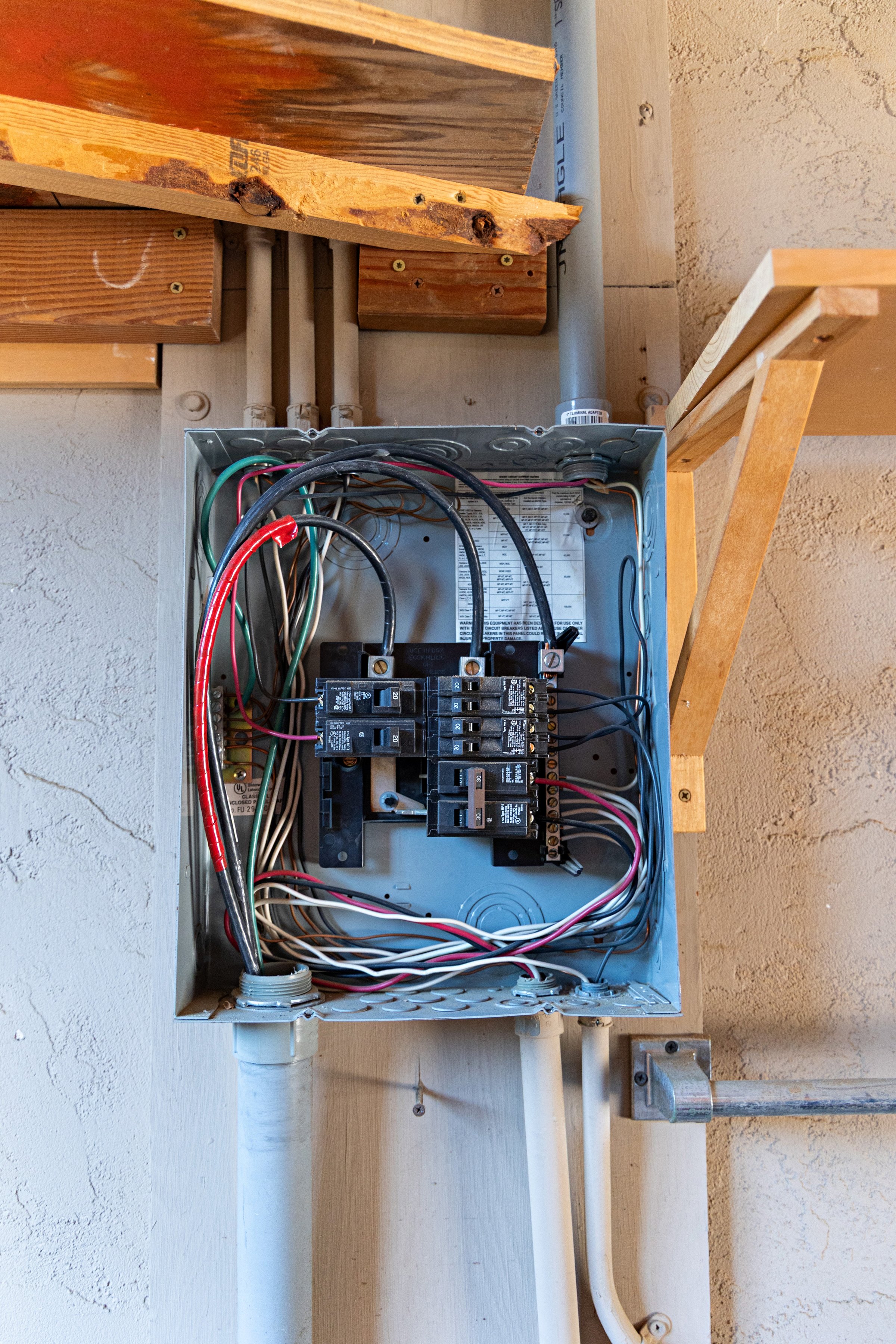 Sistema de distribución de fuerza motriz