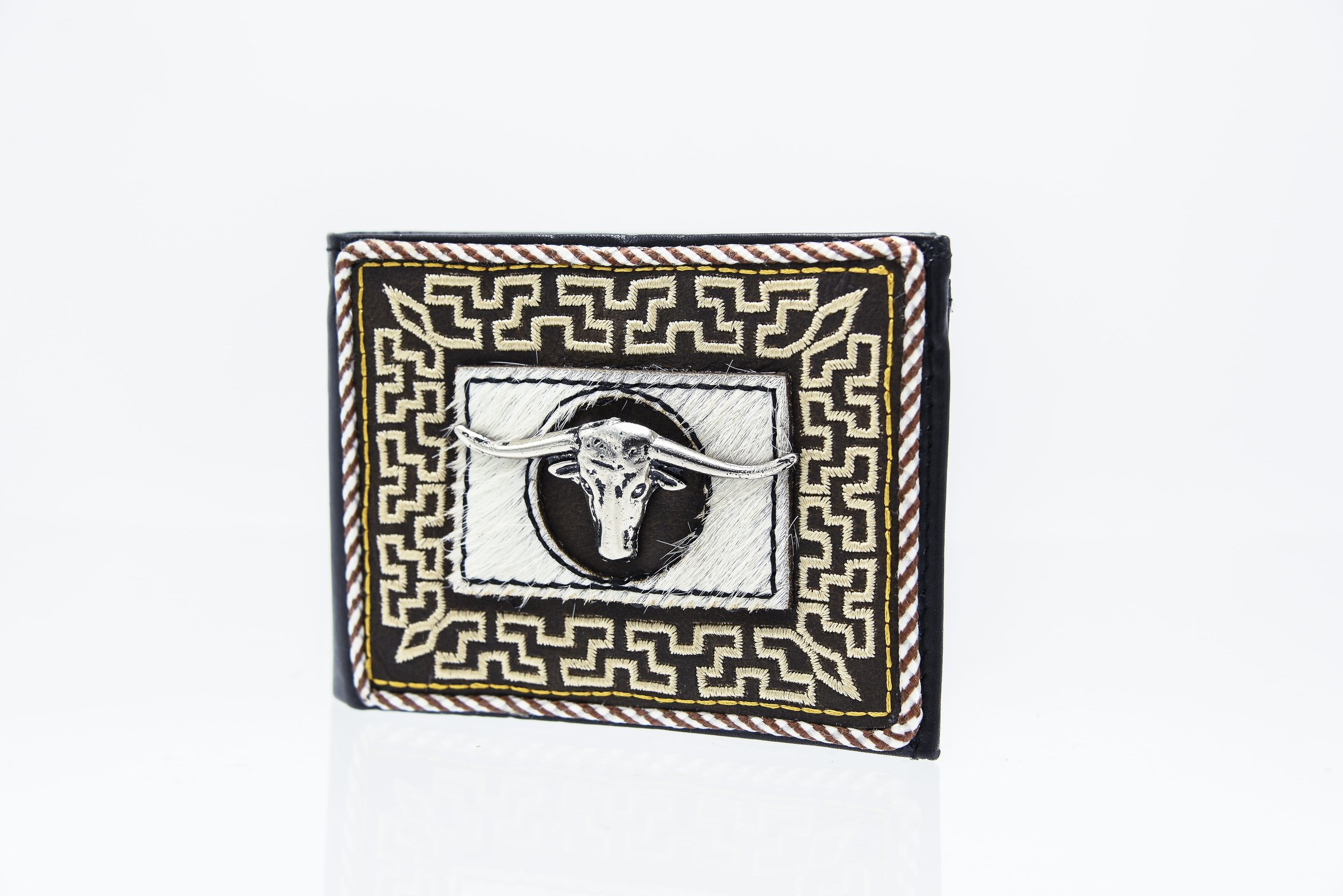 Accessories - alpaca and leather goods