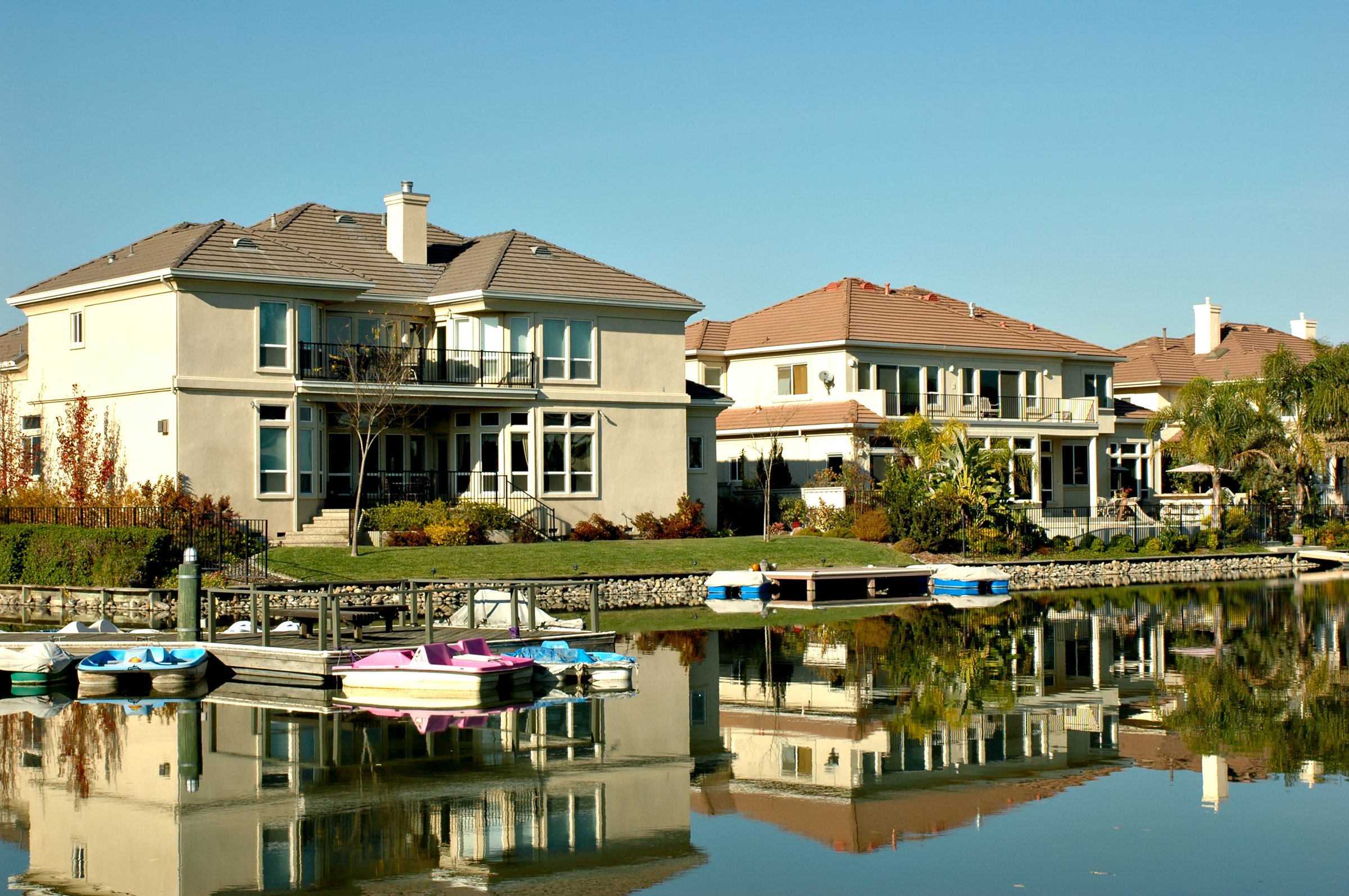 Quail West lakefront
