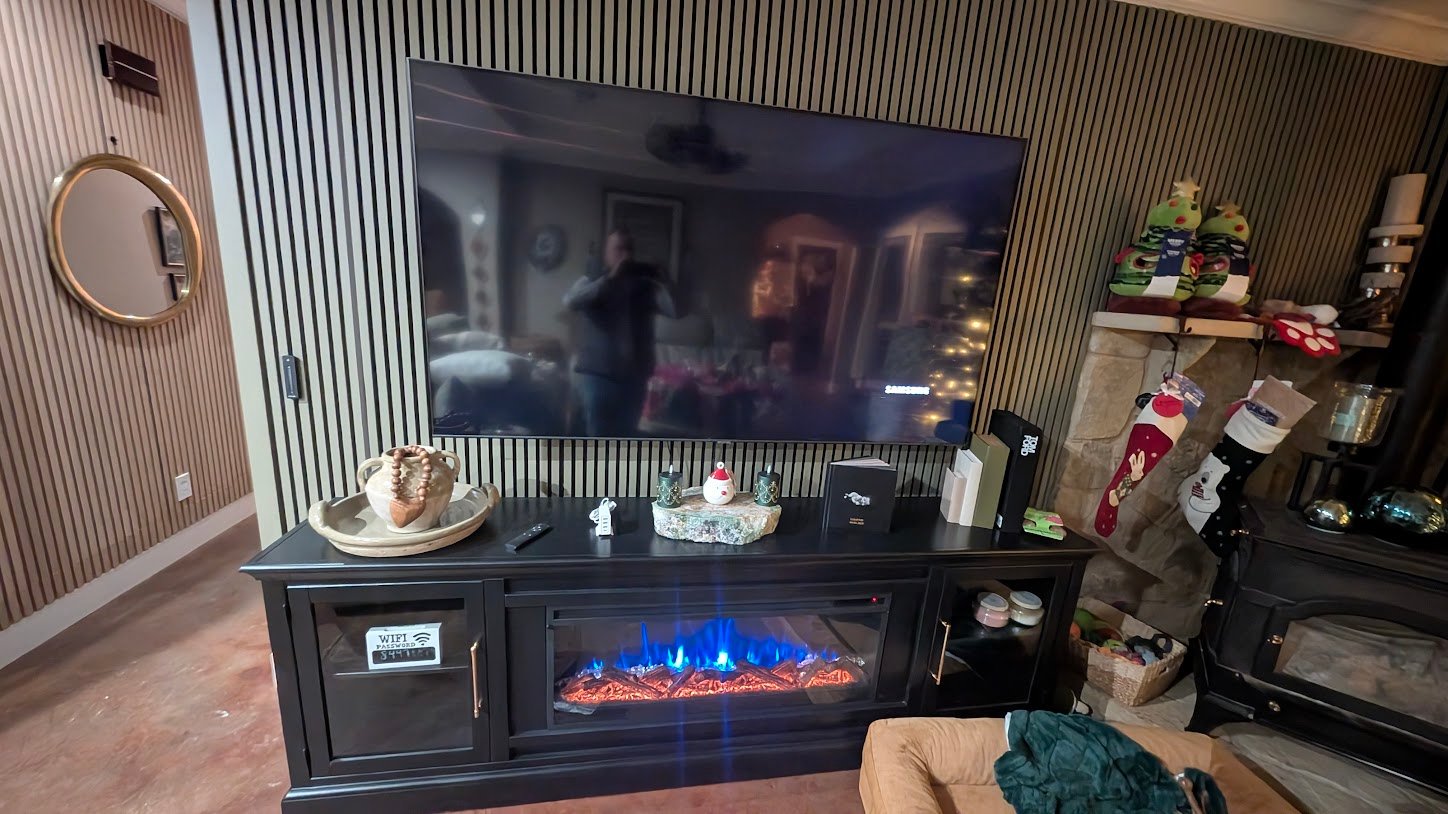 Professional TV wall mount installation