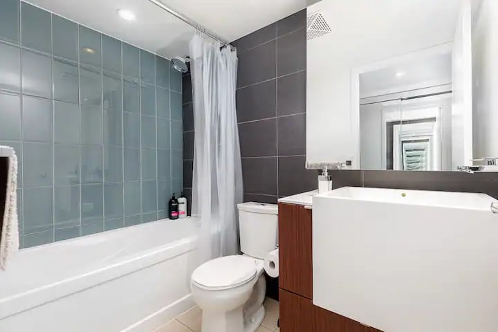 Toronto condo city view