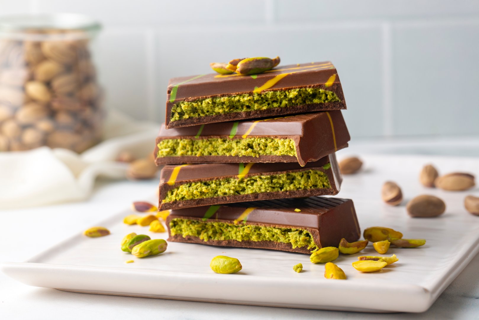 Pistachio Chocolate Bar