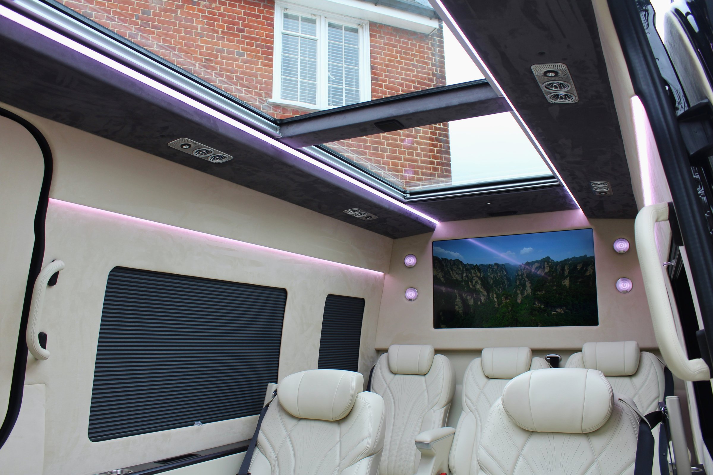 Monaco Luxury gallery image