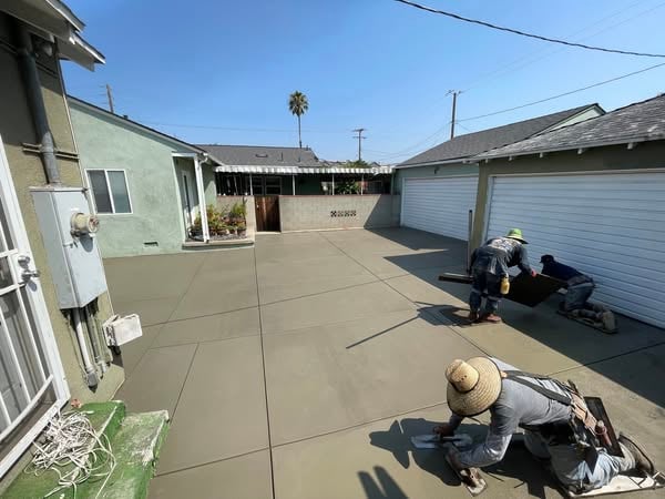 New concrete patio construction