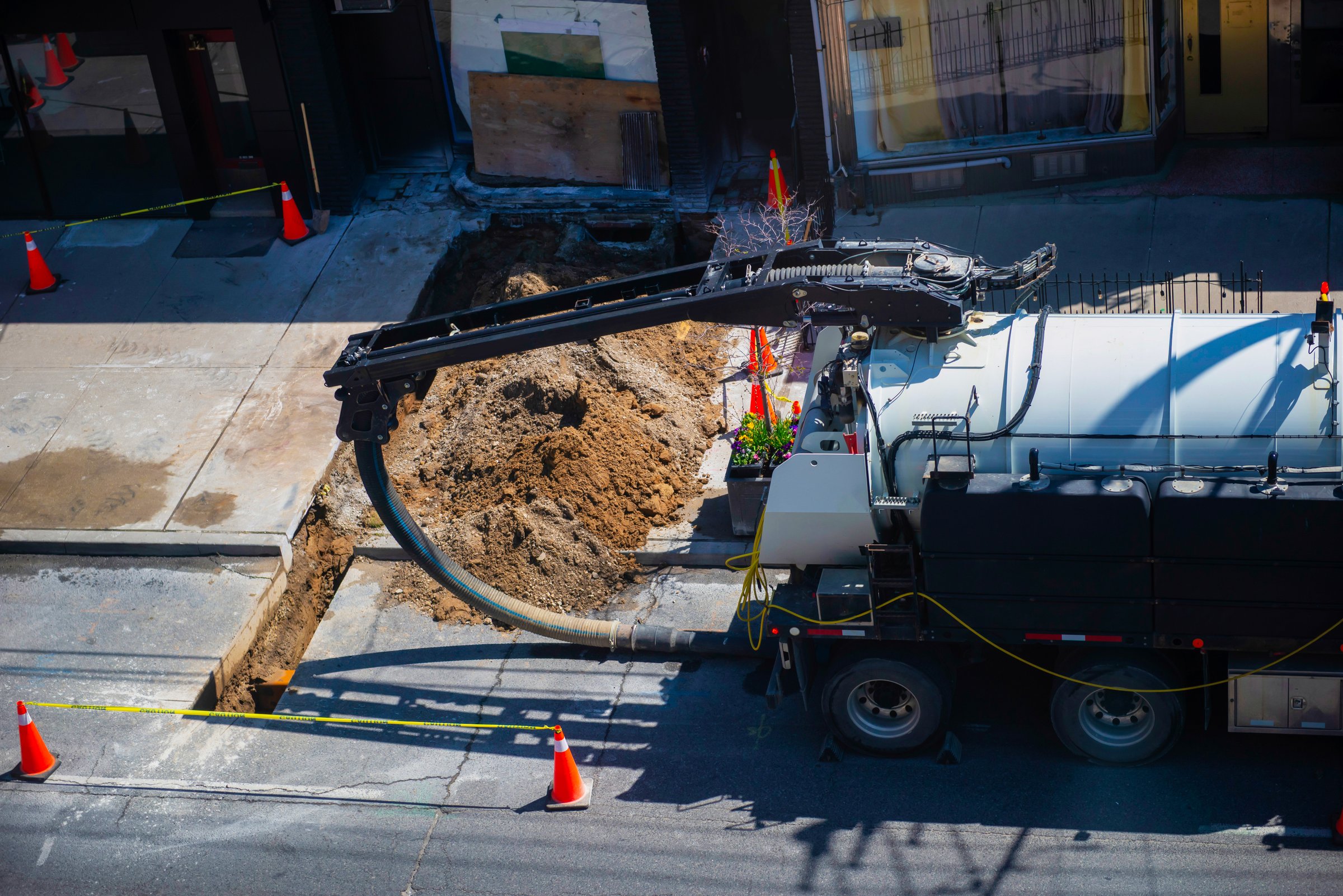 Installation of underground electric cable in the city to the restaurant