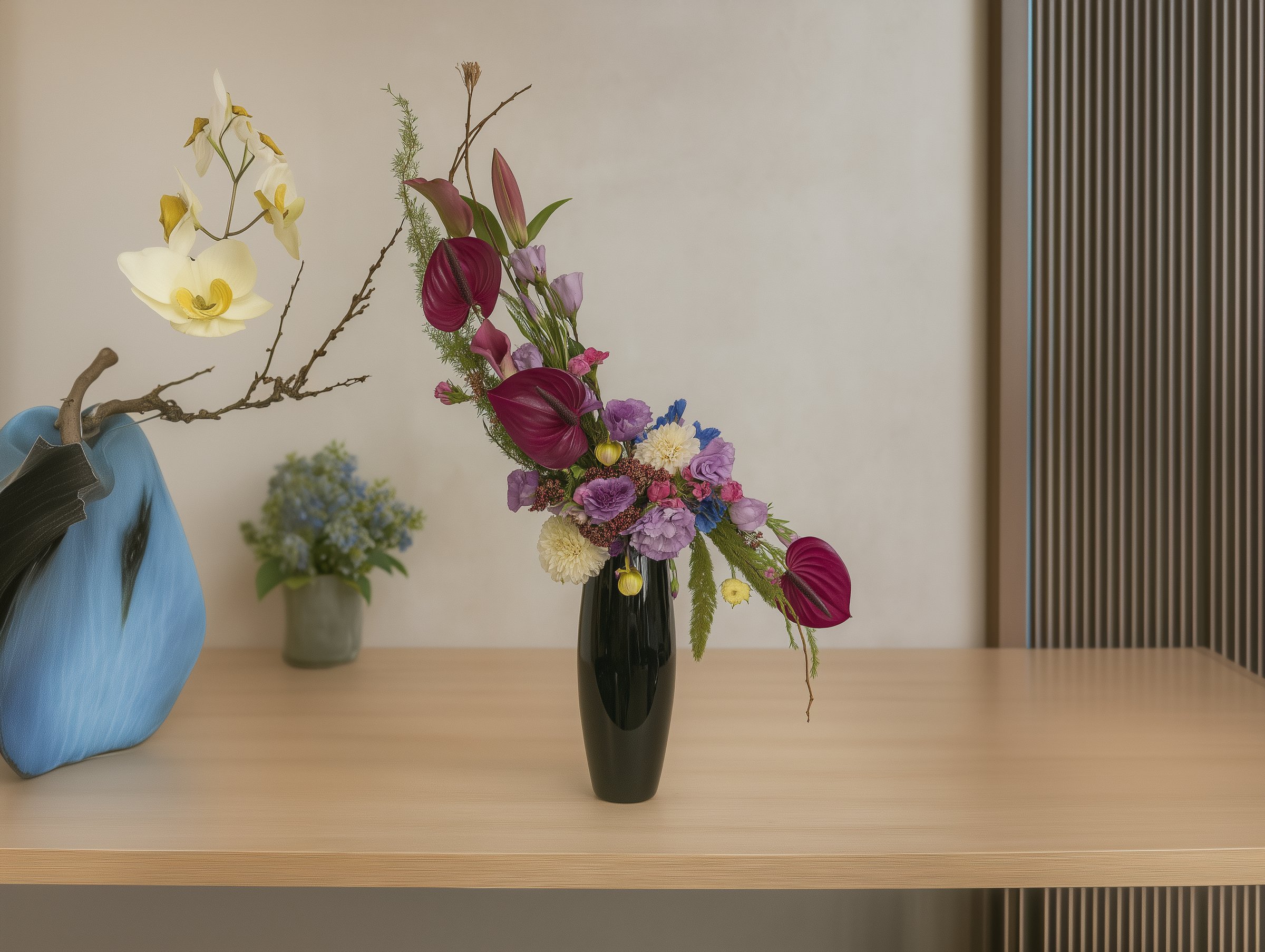 Hermoso arreglo floral listo para llevar con flores frescas