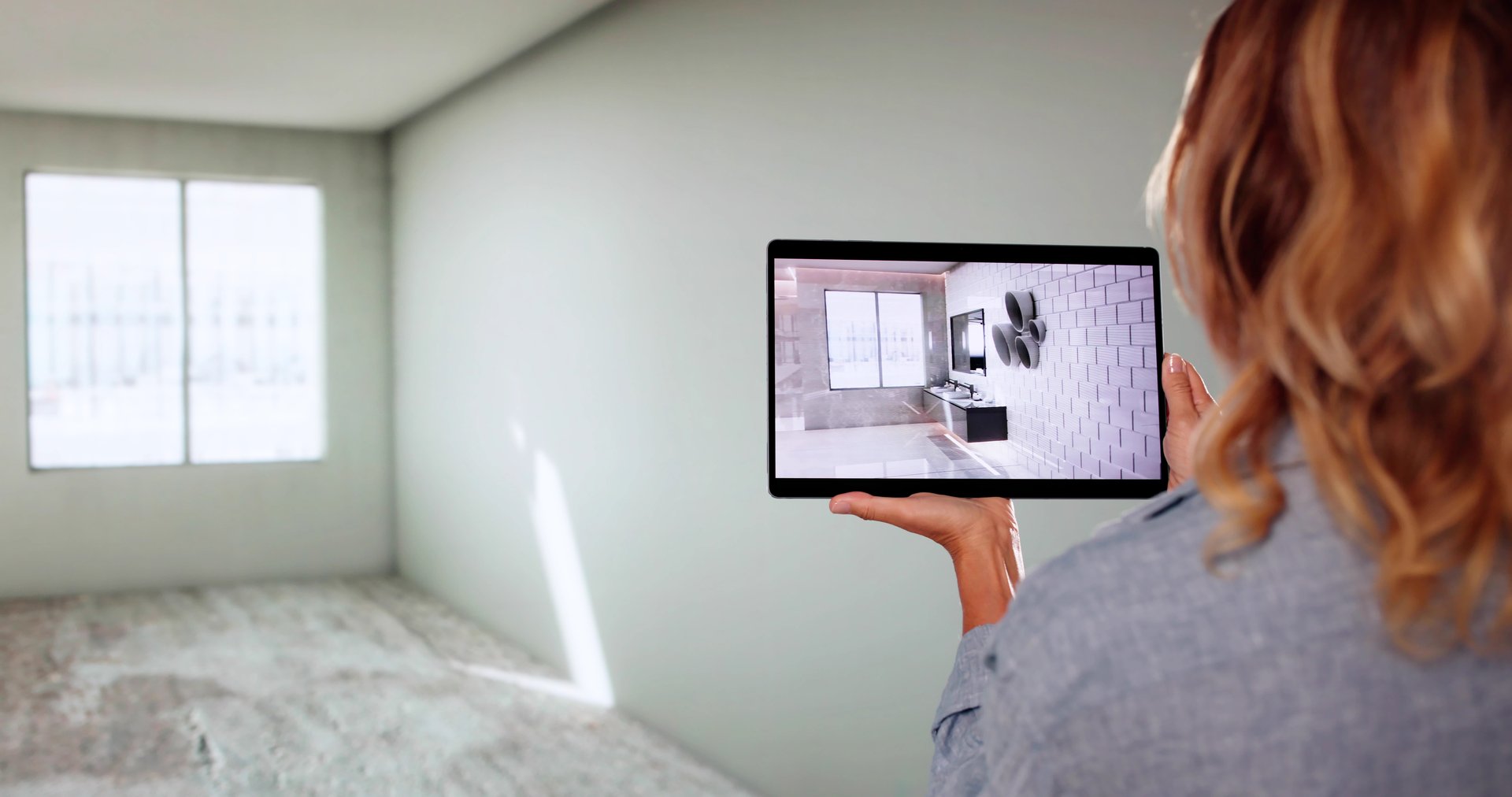 Before And After: Woman Remodels Bathroom Using AR Technology