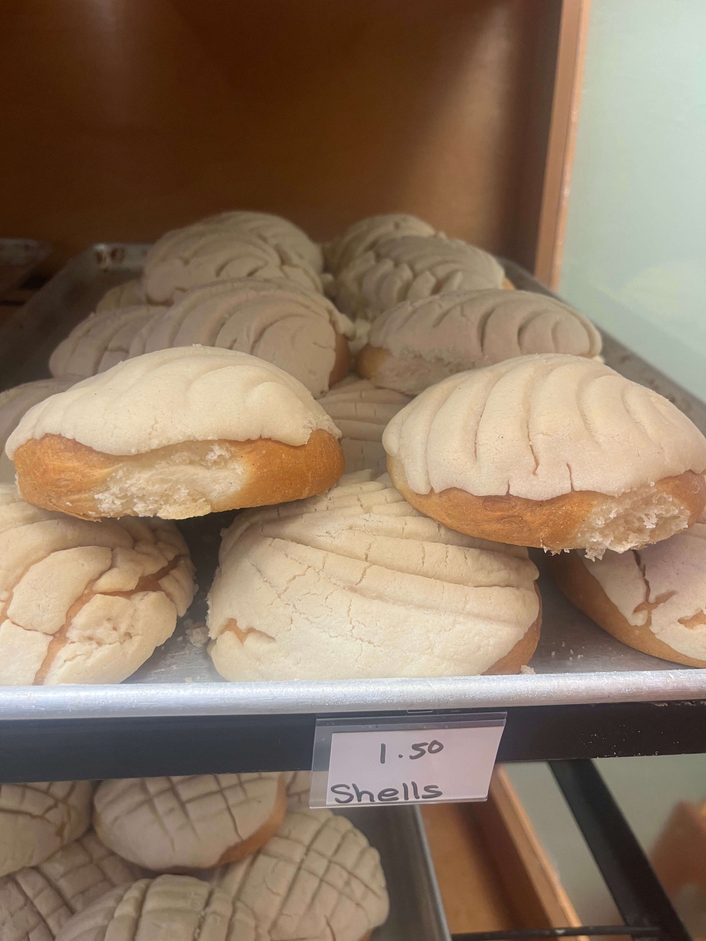 Cafe food presentation