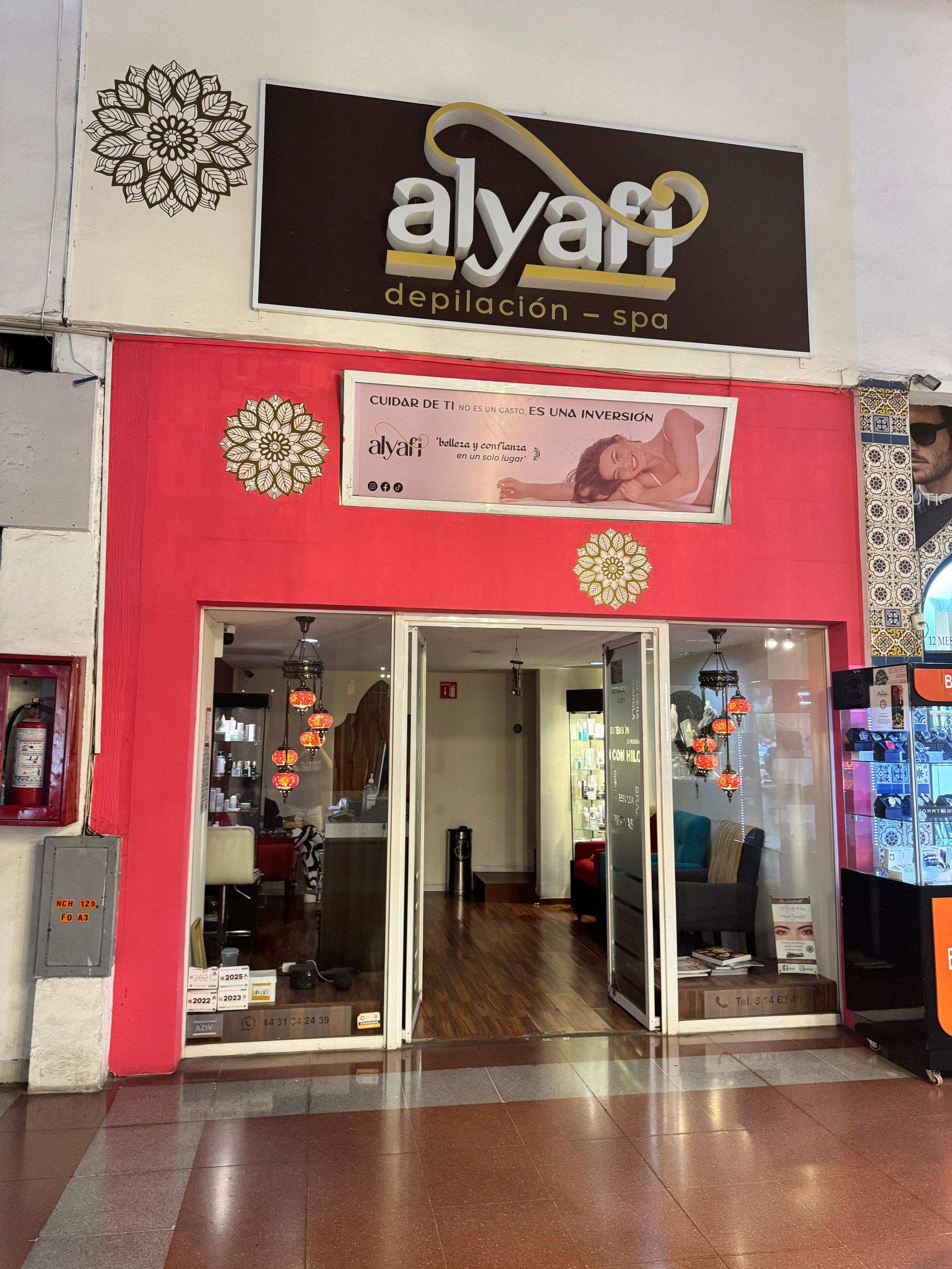 Fachada Alyafi Depilación Spa - Sucursal Plaza Fiesta Camelinas