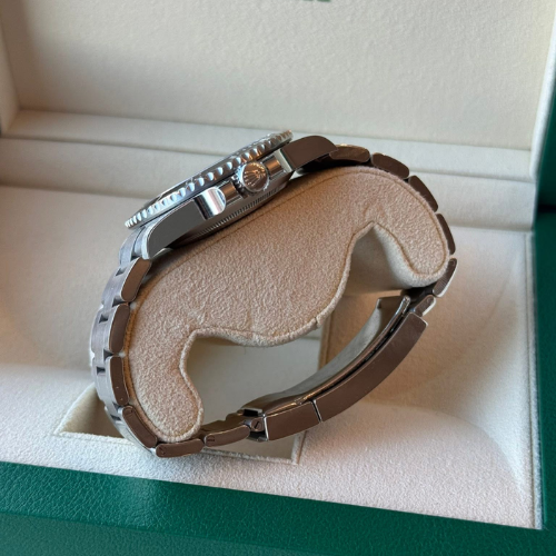 Rolex Submariner No Date 124060