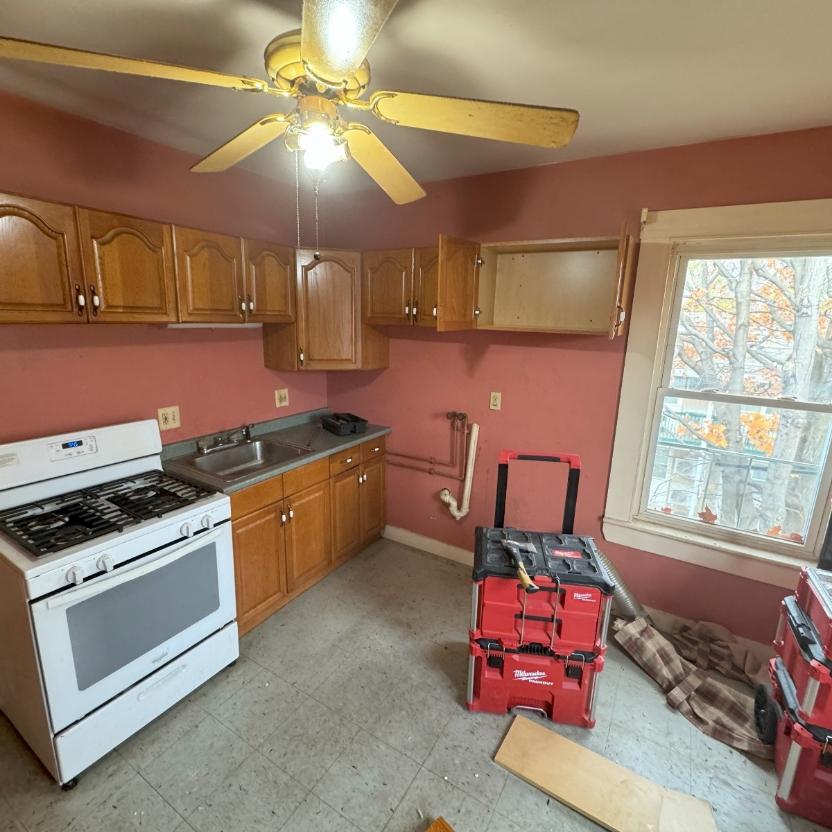 Pre-sale renovation Lucas County - whole home refresh
