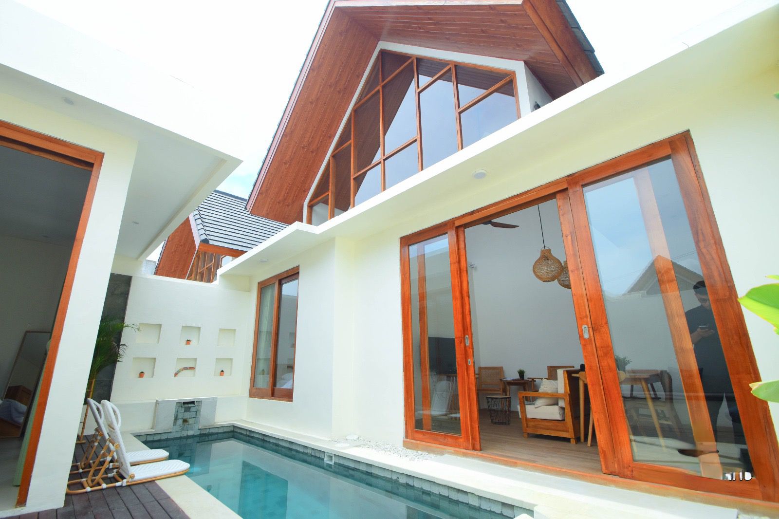 Luxury Villa Thumbnail