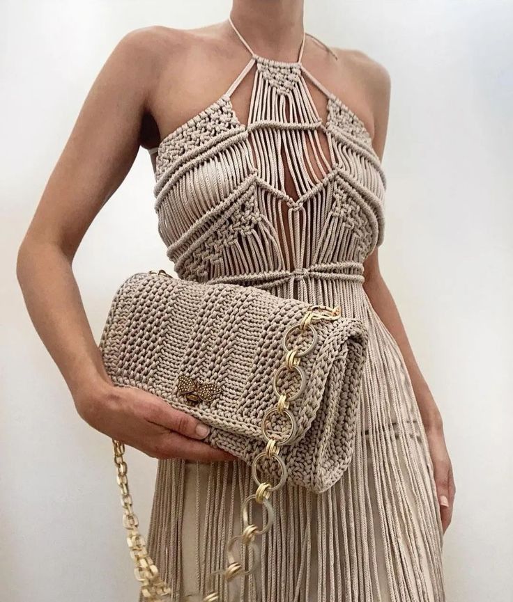 Prendas de vestir elegantes de macramé para mujeres