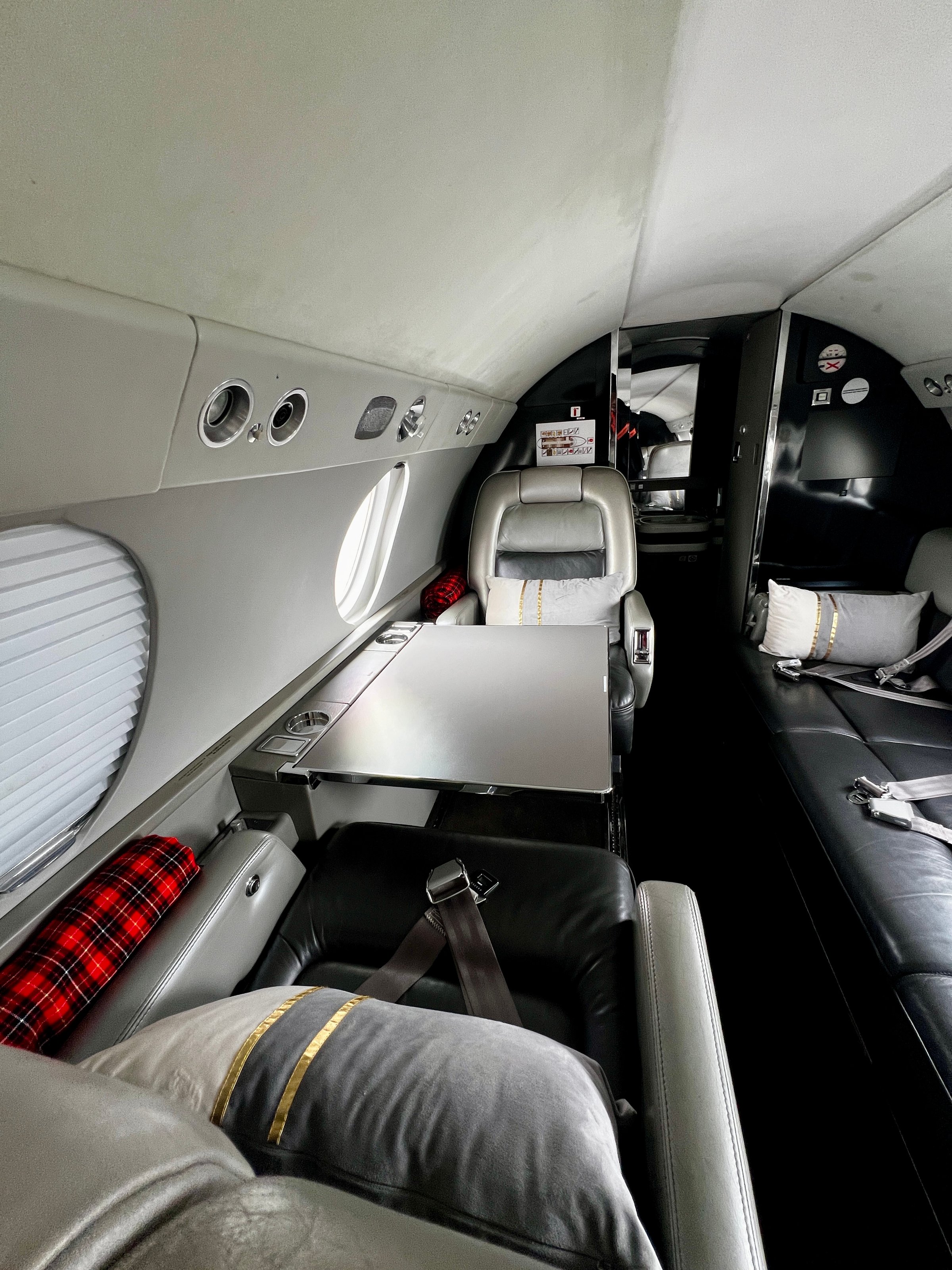 Dassault Falcon 200 aircraft