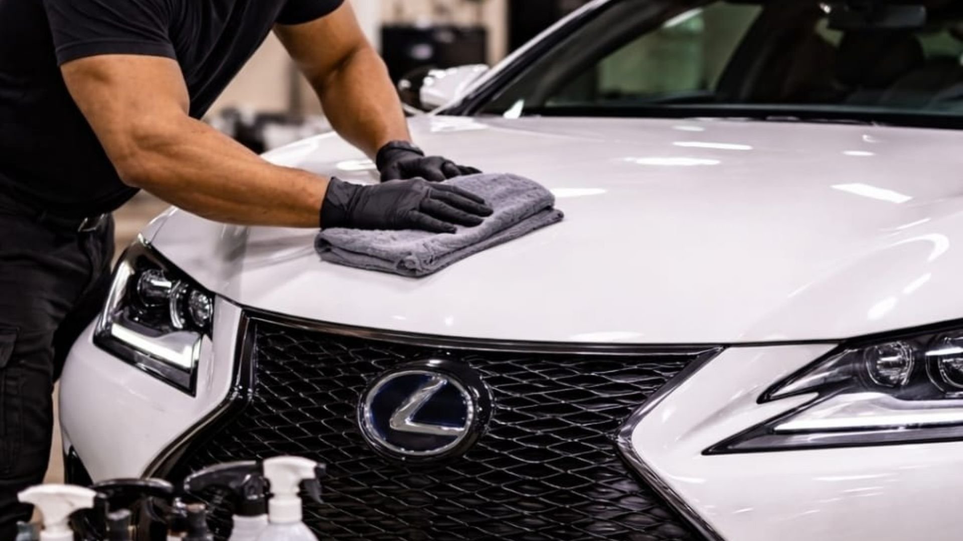 Executive exterior car detailing service