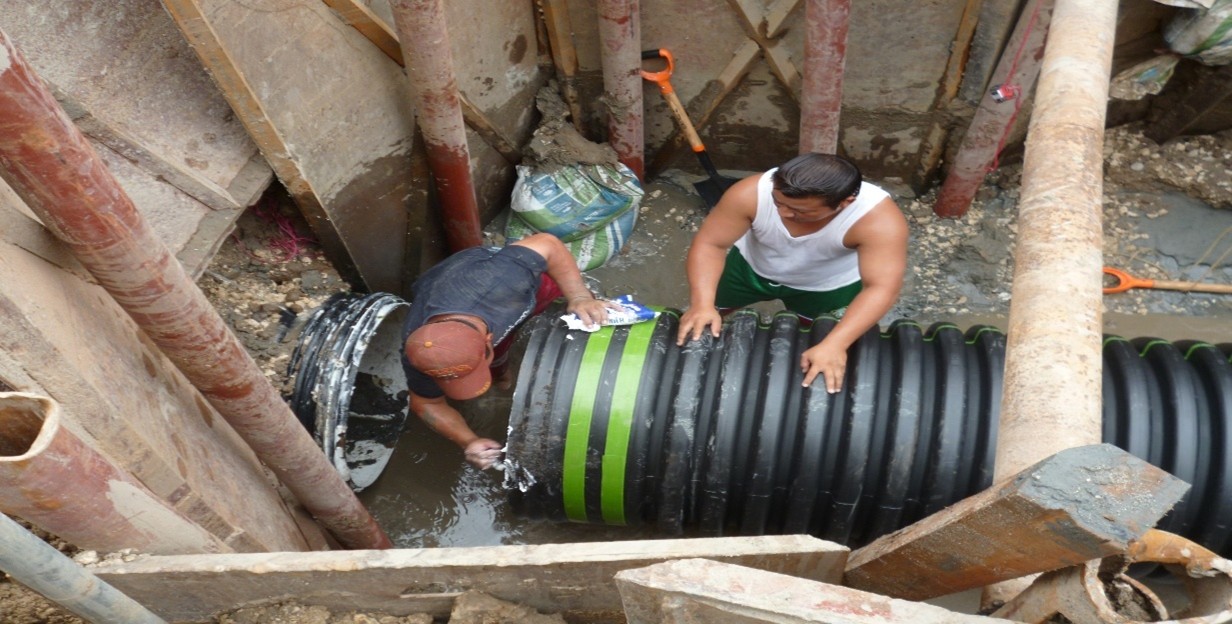 Maquinaria especializada - Constructora Ceymi