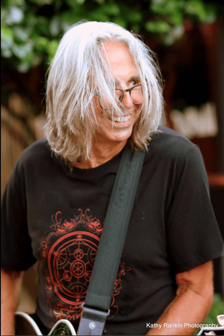 Tony Carr - Guitar & Vocals