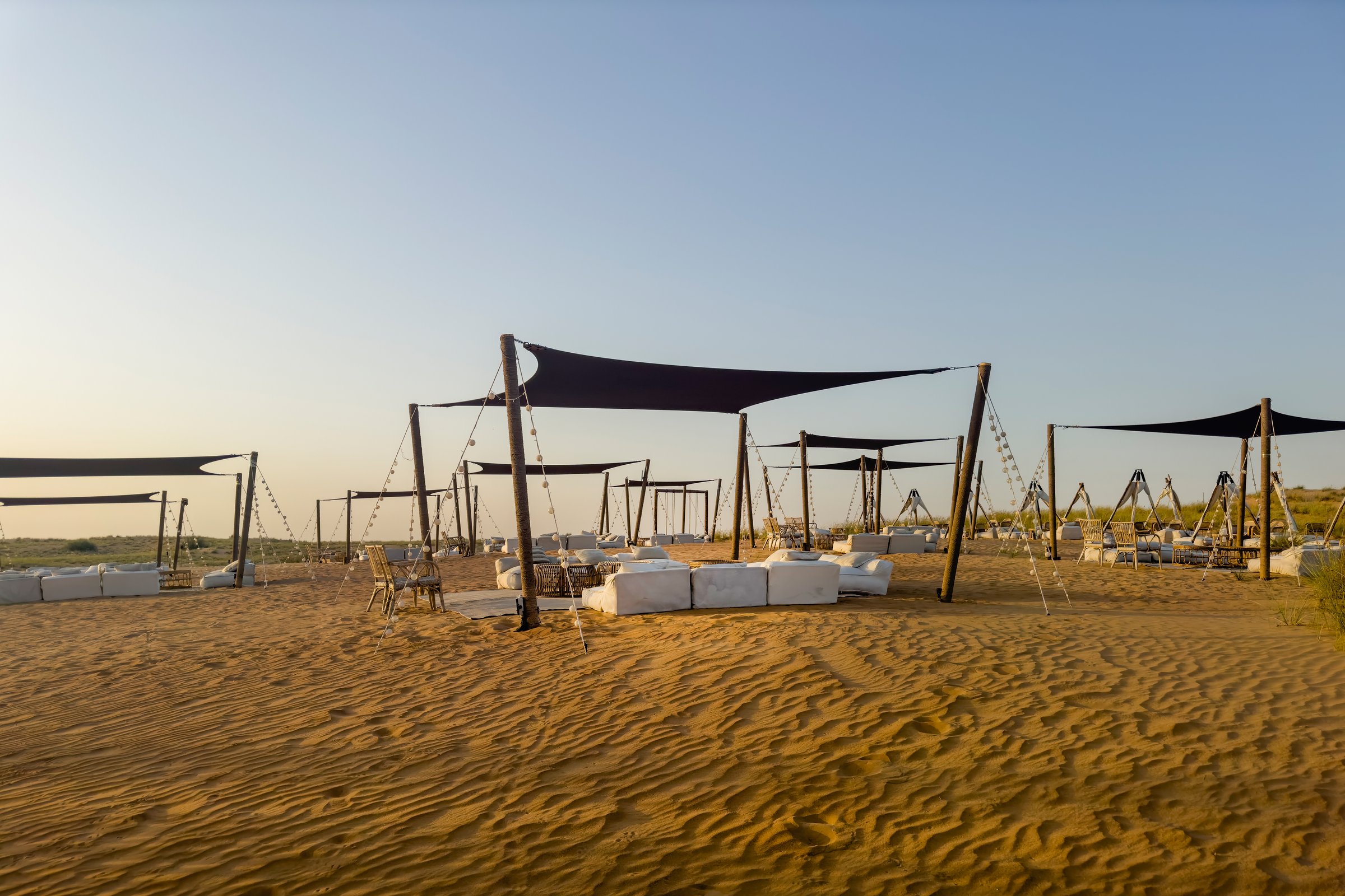 Unique Desert Tourism place for Belly Dancing and Fire dance entertainment show in Dubai. Camping in the desert.