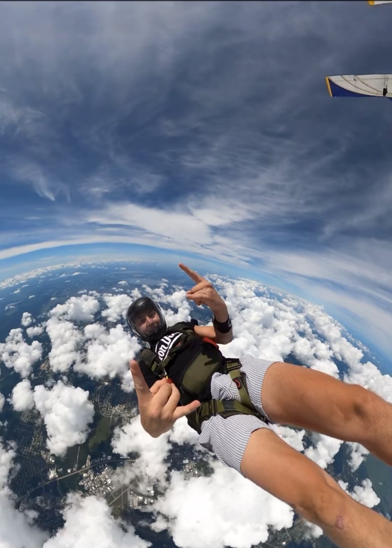 Co-founder of Wild West Flights soaring through the sky during a hot air balloon adventure