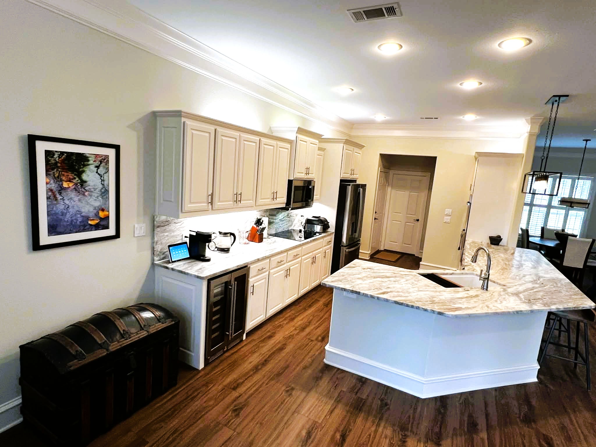 Kitchen remodeling with structural wall modification in Maumee