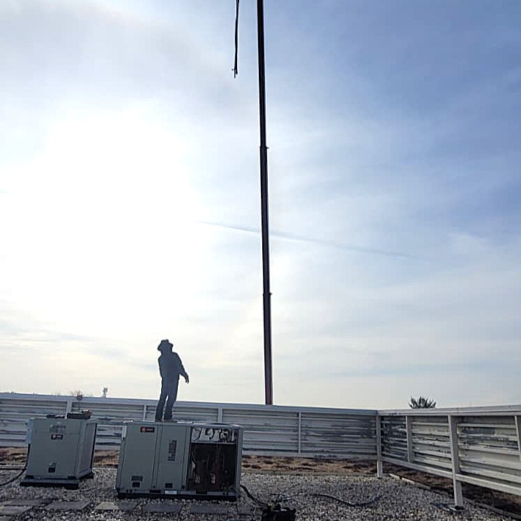 Industrial HVAC rooftop systems project image 8