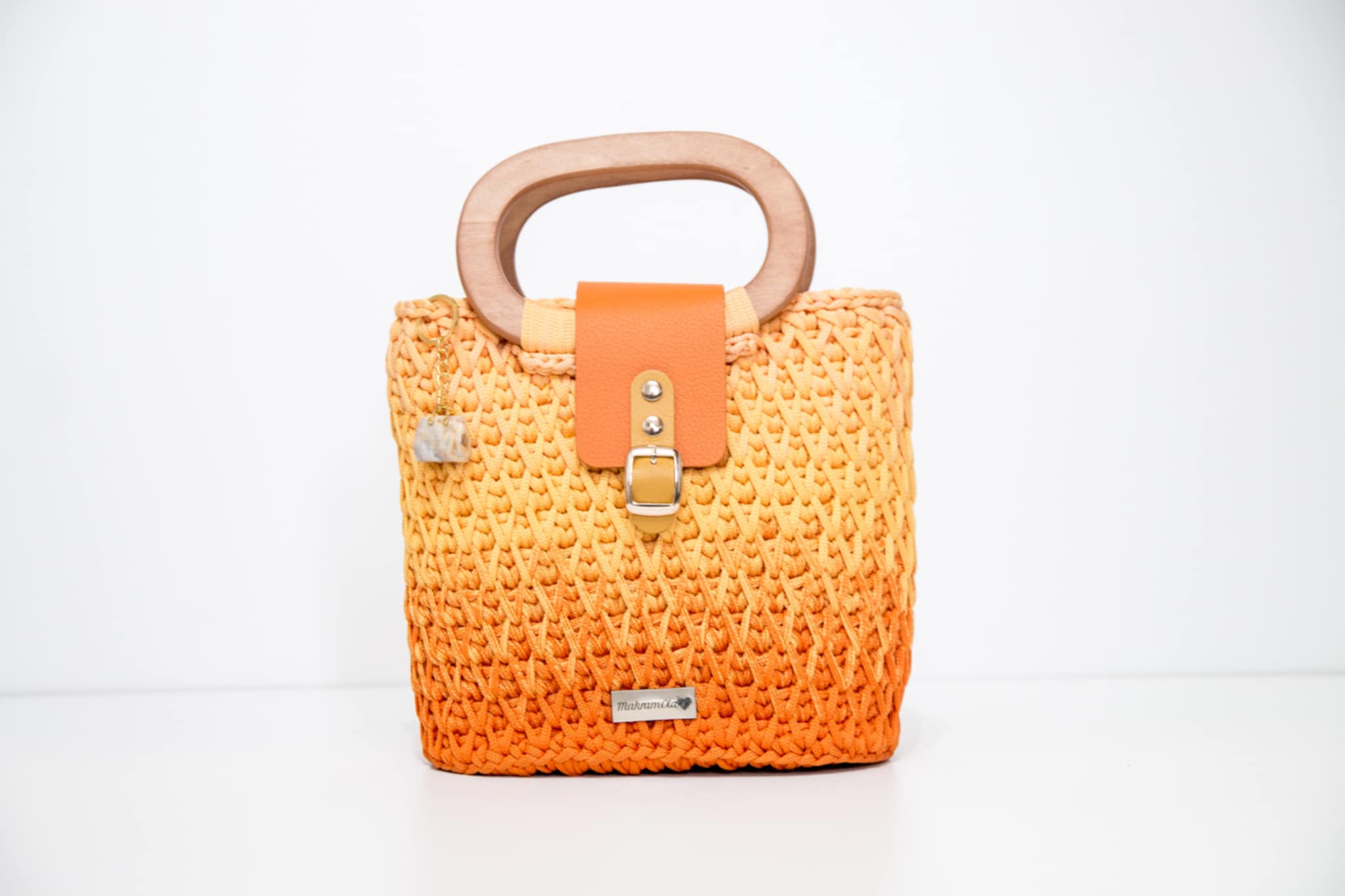 Żółto-pomarańczowe ombre